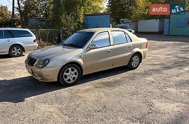 Седан Geely CK 2008 в Корнині