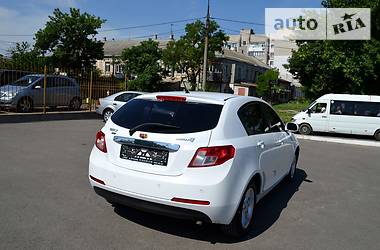 Хетчбек Geely Emgrand 7 (EC7) 2014 в Миколаєві