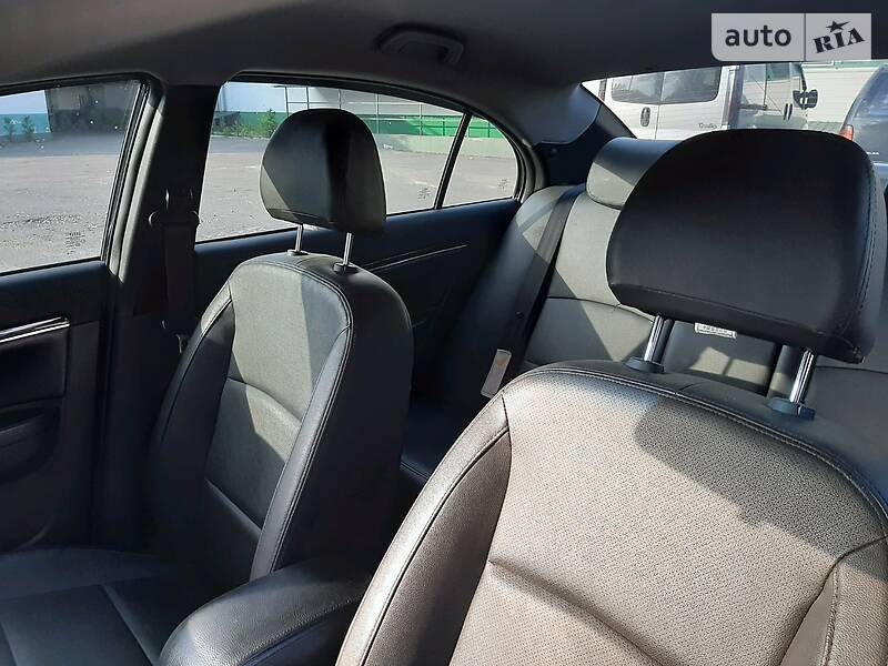 Седан Geely Emgrand 7 (EC7) 2013 в Києві