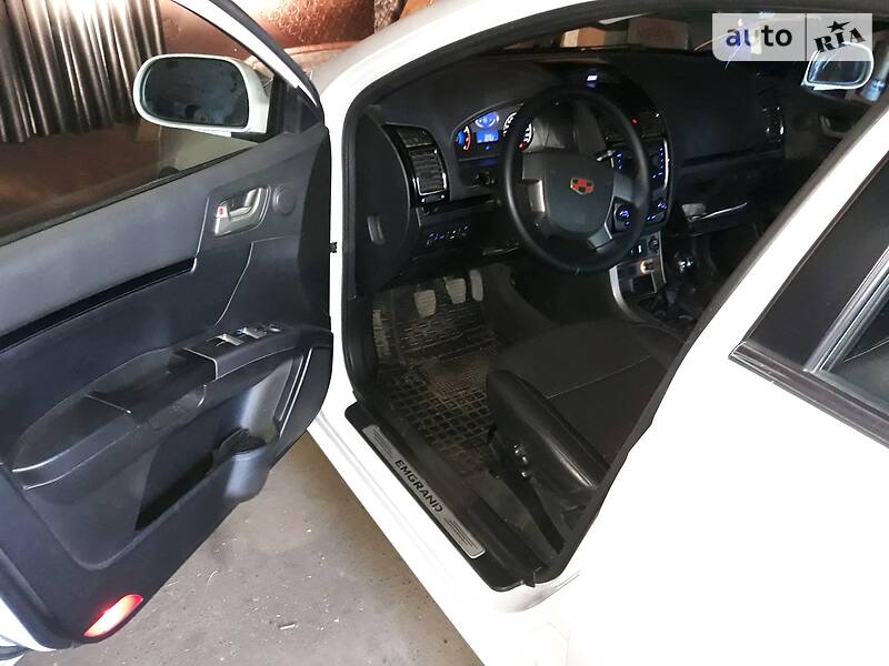 Седан Geely Emgrand 7 (EC7) 2014 в Лохвиці