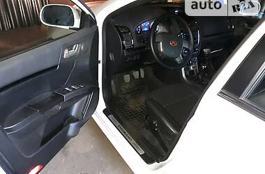 Седан Geely Emgrand 7 (EC7) 2014 в 