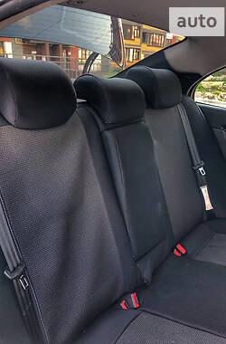 Седан Geely Emgrand 7 (EC7) 2012 в 