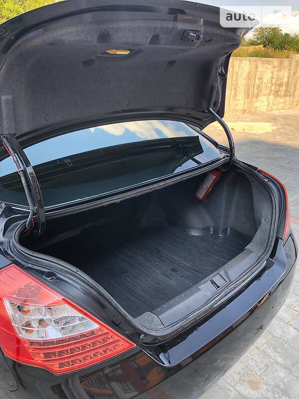 Седан Geely Emgrand 7 (EC7) 2012 в Тернополі