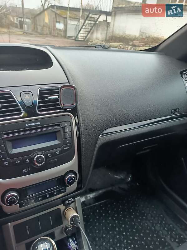 Хетчбек Geely Emgrand 7 (EC7) 2013 в Прилуках