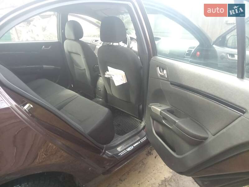 Седан Geely Emgrand 7 (EC7) 2014 в Чернігові