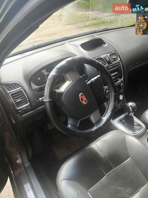 Седан Geely Emgrand 7 (EC7) 2013 в Дніпрі