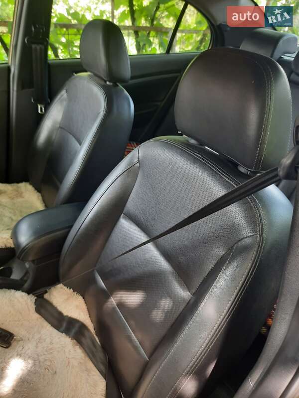 Седан Geely Emgrand 7 (EC7) 2013 в Кропивницькому