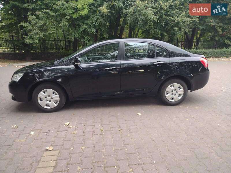 Седан Geely Emgrand 7 (EC7) 2012 в Миргороді