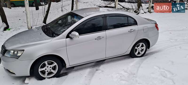 Седан Geely Emgrand 7 (EC7) 2013 в Ірпені