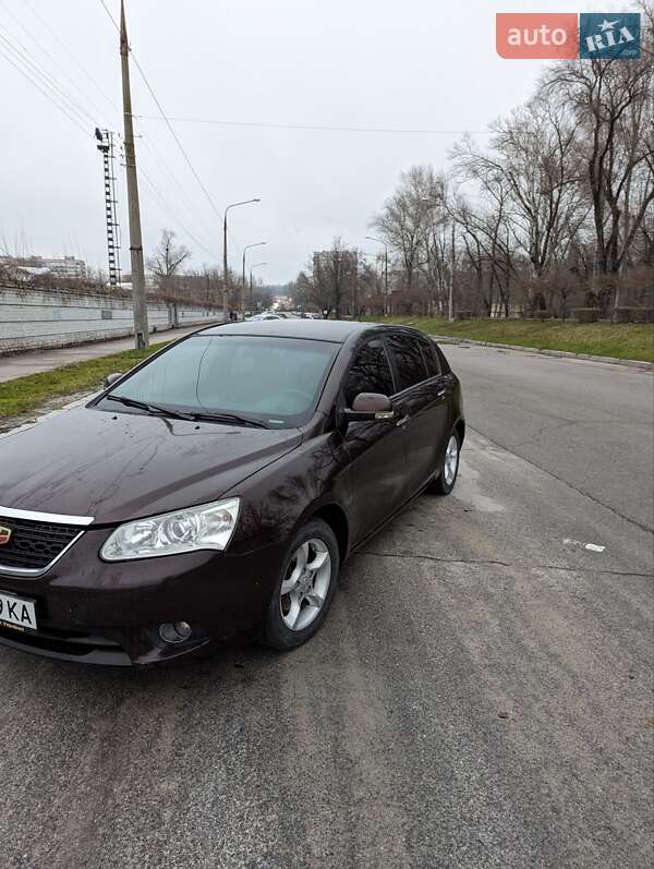 Хетчбек Geely Emgrand 7 (EC7) 2013 в Запоріжжі