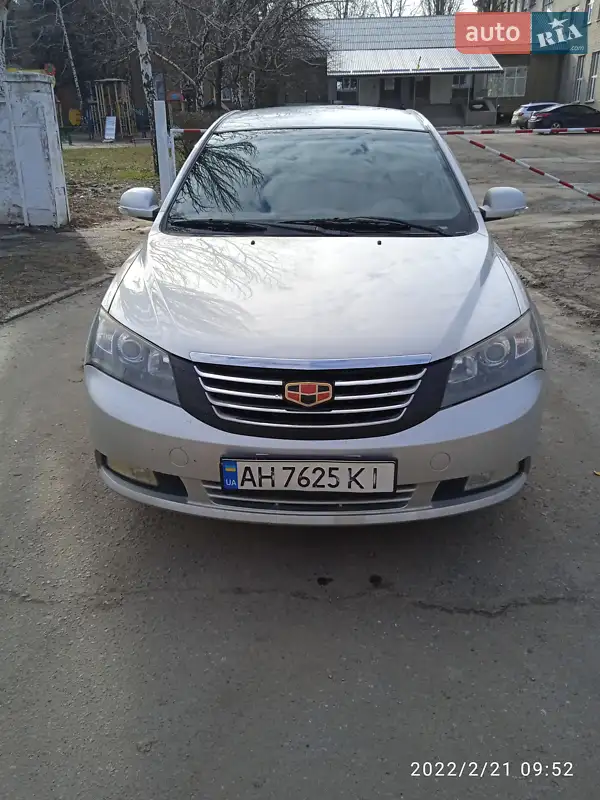 Седан Geely Emgrand 7 (EC7) 2013 в 