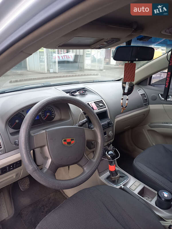 Седан Geely Emgrand 7 (EC7) 2011 в Николаеве