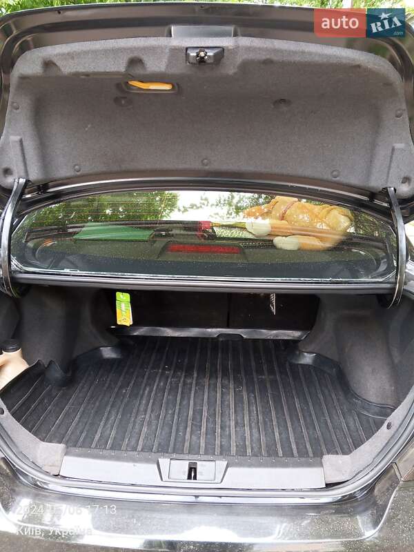 Седан Geely Emgrand 7 (EC7) 2013 в Киеве