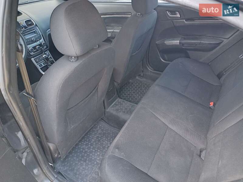 Седан Geely Emgrand 7 (EC7) 2014 в Ірпені