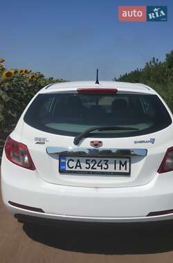 Хетчбек Geely Emgrand 7 (EC7) 2013 в 