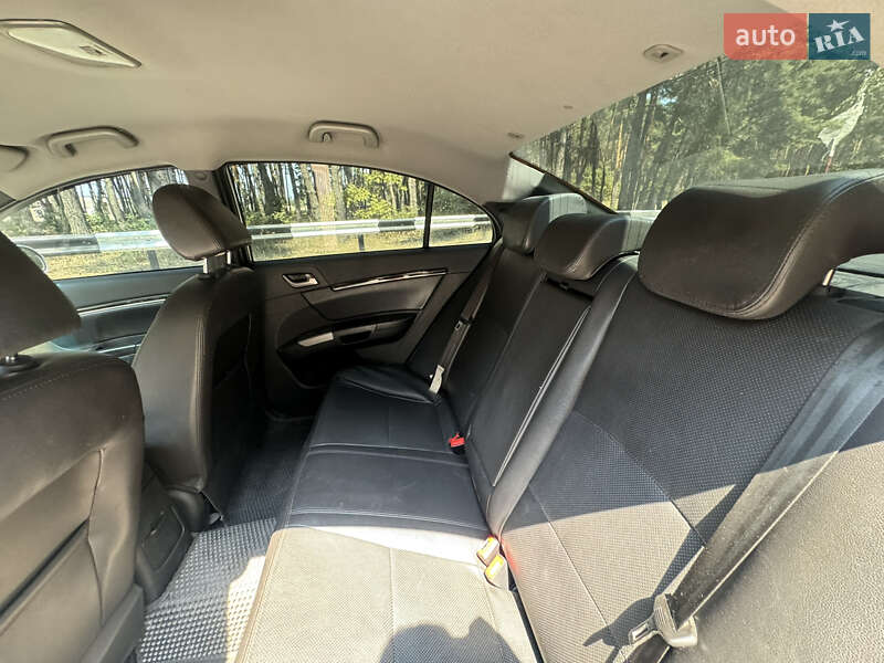 Седан Geely Emgrand 7 (EC7) 2014 в Краснограді