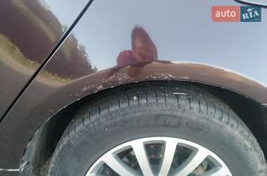 Седан Geely Emgrand 7 (EC7) 2012 в 