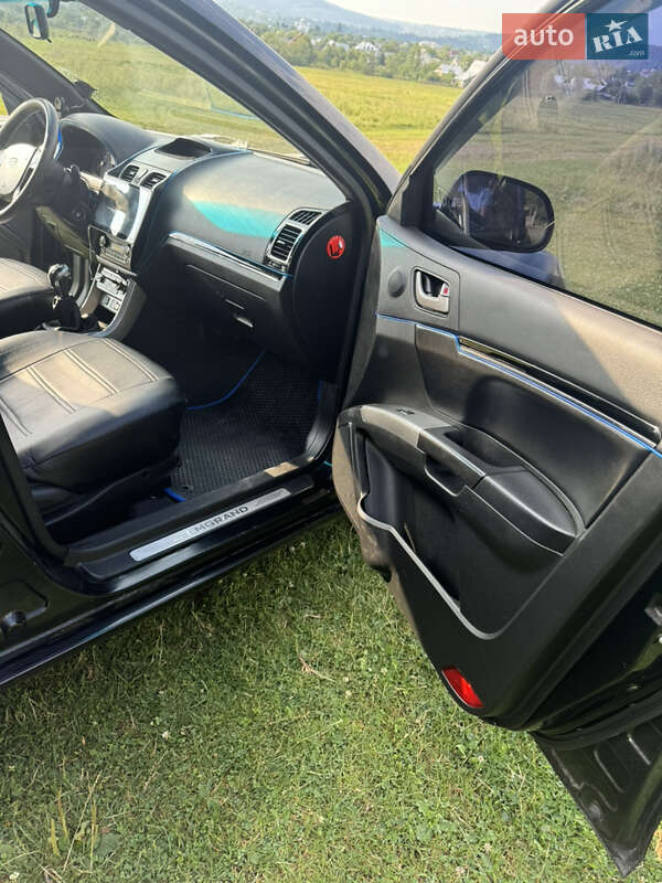 Седан Geely Emgrand 7 (EC7) 2013 в Надворной