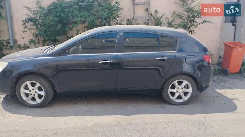 Geely Emgrand 7 (EC7)