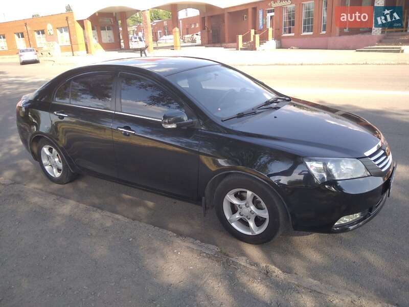 Седан Geely Emgrand 7 (EC7) 2013 в Кривому Розі