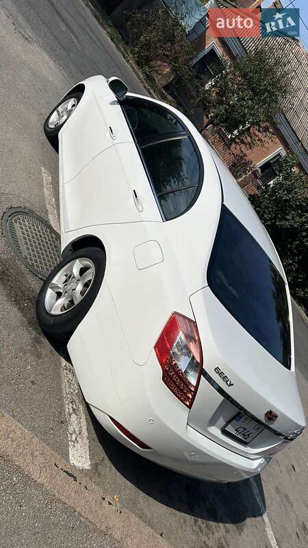 Седан Geely Emgrand 7 (EC7) 2013 в Херсоні