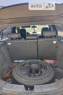 Хэтчбек Geely Emgrand 7 (EC7) 2014 в 