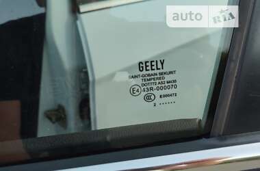 Седан Geely Emgrand 7 (EC7) 2012 в 