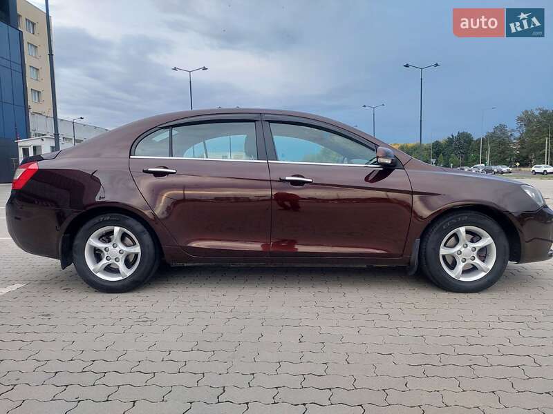 Седан Geely Emgrand 7 (EC7) 2013 в Львове