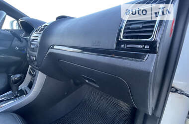 Седан Geely Emgrand 7 (EC7) 2013 в 