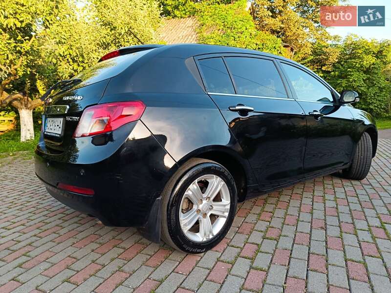 Хетчбек Geely Emgrand 7 (EC7) 2012 в Мукачевому