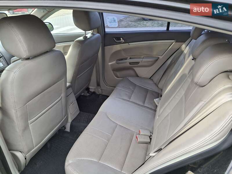 Хетчбек Geely Emgrand 7 (EC7) 2012 в Рівному