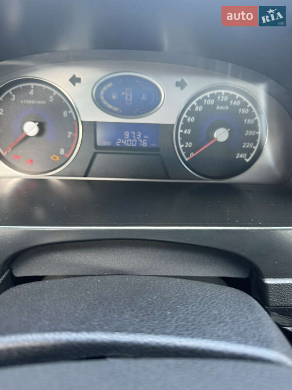 Хэтчбек Geely Emgrand 7 (EC7) 2012 в Глевахе фото 15 Хэтчбек Geely Emgrand 7 (EC7) 2012 в Глевахе