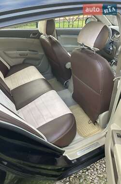 Хетчбек Geely Emgrand 7 (EC7) 2011 в 