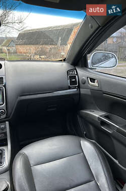 Хетчбек Geely Emgrand 7 (EC7) 2013 в 