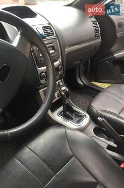 Хэтчбек Geely Emgrand 7 (EC7) 2014 в 