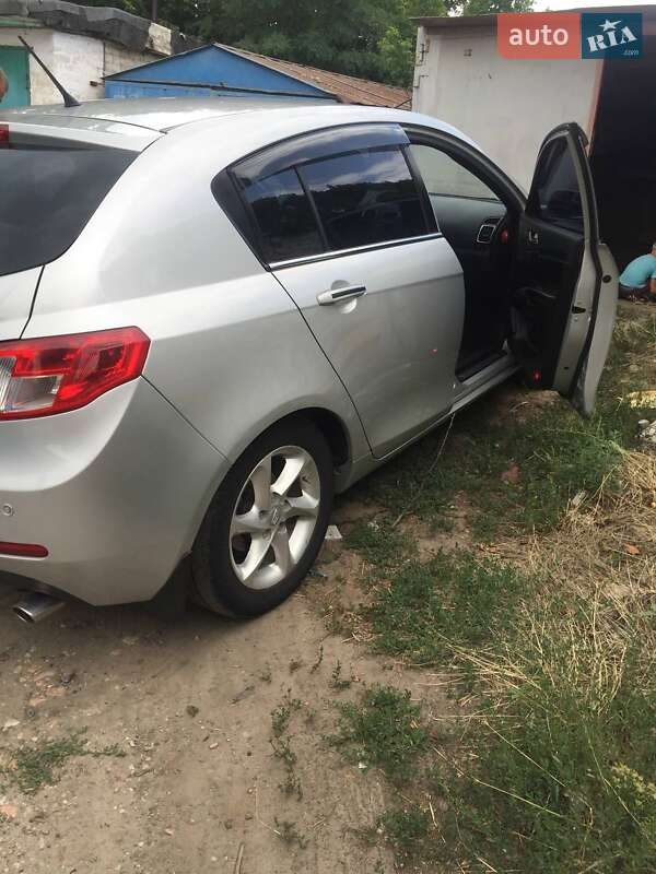 Хэтчбек Geely Emgrand 7 (EC7) 2014 в Павлограде