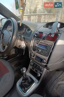 Седан Geely Emgrand 7 (EC7) 2013 в Николаеве