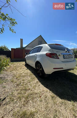 Хетчбек Geely Emgrand 7 (EC7) 2013 в 