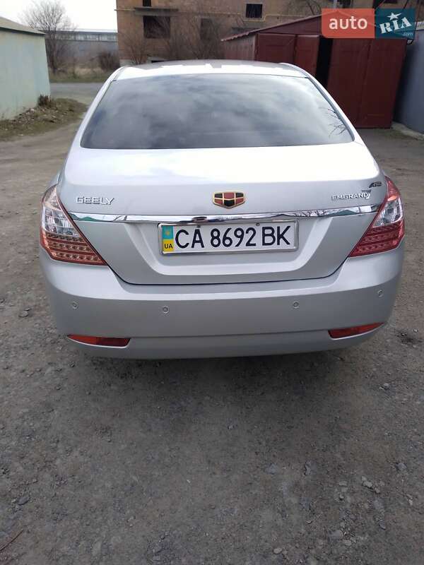 Седан Geely Emgrand 7 (EC7) 2013 в 
