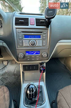 Седан Geely Emgrand 7 (EC7) 2012 в 