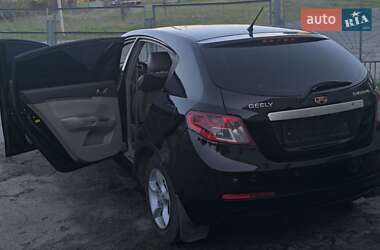 Хетчбек Geely Emgrand 7 (EC7) 2012 в 