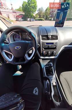 Седан Geely Emgrand 7 (EC7) 2017 в 