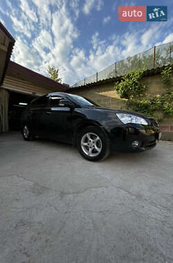 Хетчбек Geely Emgrand 7 (EC7) 2014 в 