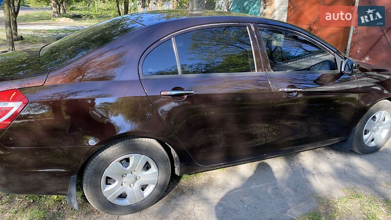 Седан Geely Emgrand 7 (EC7) 2017 в Карловке