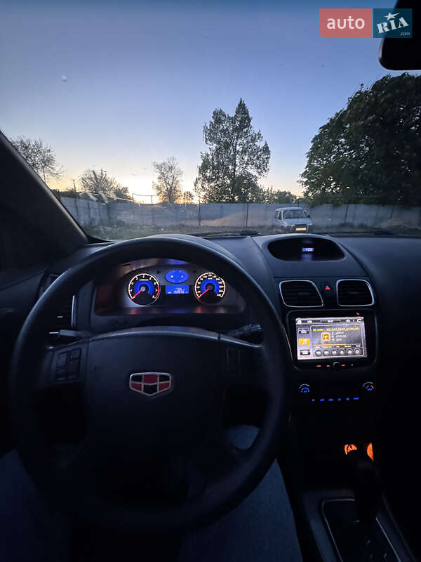 Седан Geely Emgrand 7 (EC7) 2013 в Глобине