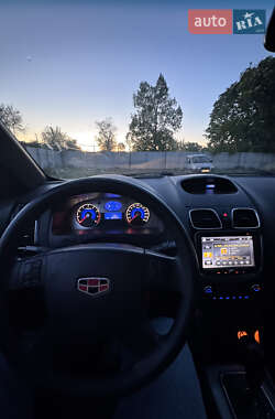 Седан Geely Emgrand 7 (EC7) 2013 в 