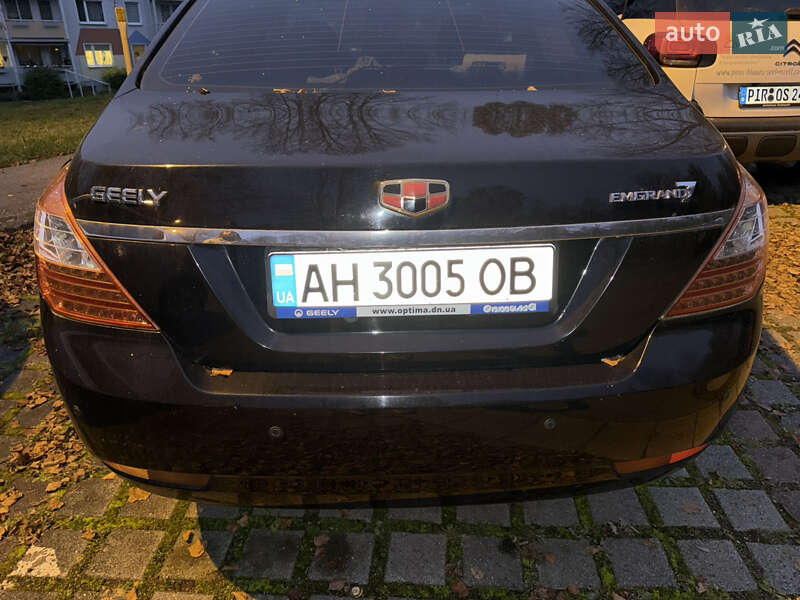 Седан Geely Emgrand 7 (EC7) 2014 в Долині