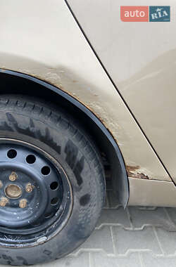 Седан Geely Emgrand 7 (EC7) 2012 в 