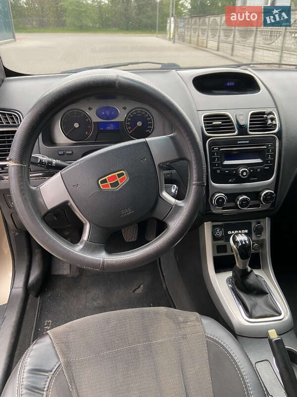 Седан Geely Emgrand 7 (EC7) 2012 в Кривому Розі