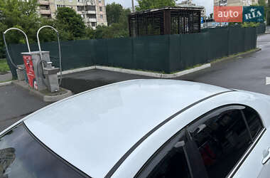 Седан Geely Emgrand 7 (EC7) 2014 в 